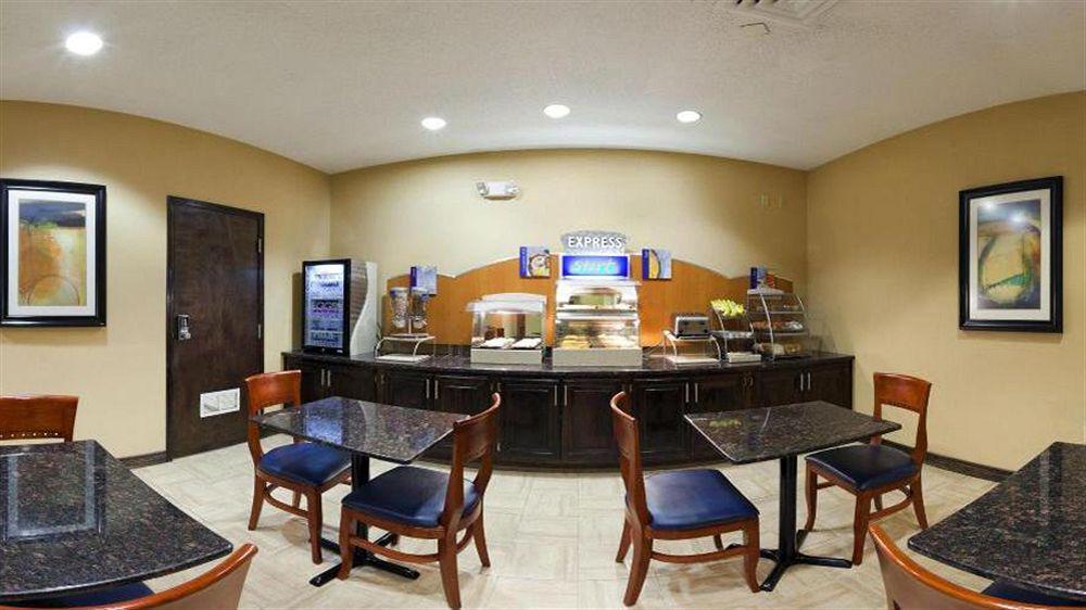 Country Inn & Suites By Radisson Benton Harbor-St Joseph Mi Ngoại thất bức ảnh
