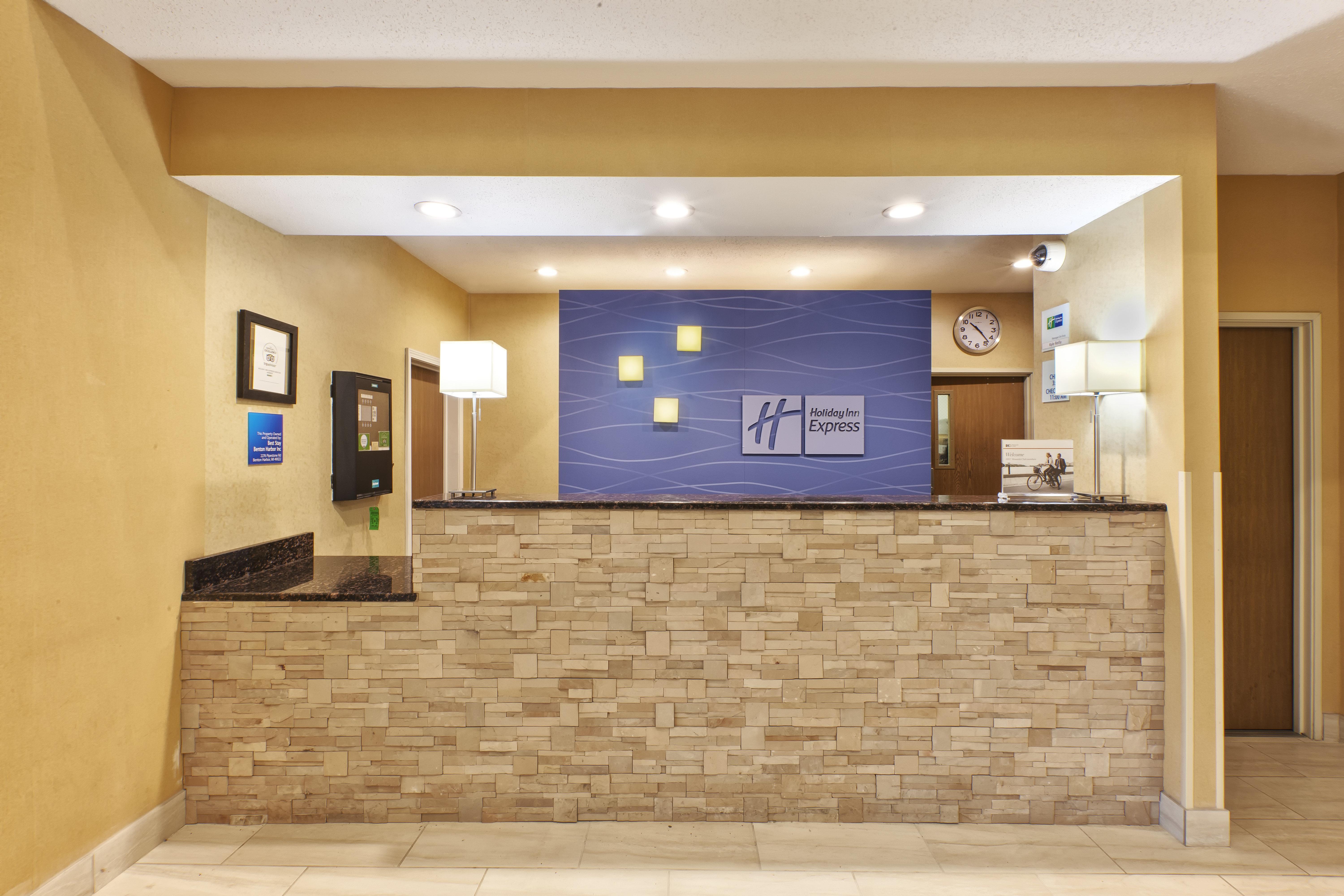 Country Inn & Suites By Radisson Benton Harbor-St Joseph Mi Ngoại thất bức ảnh