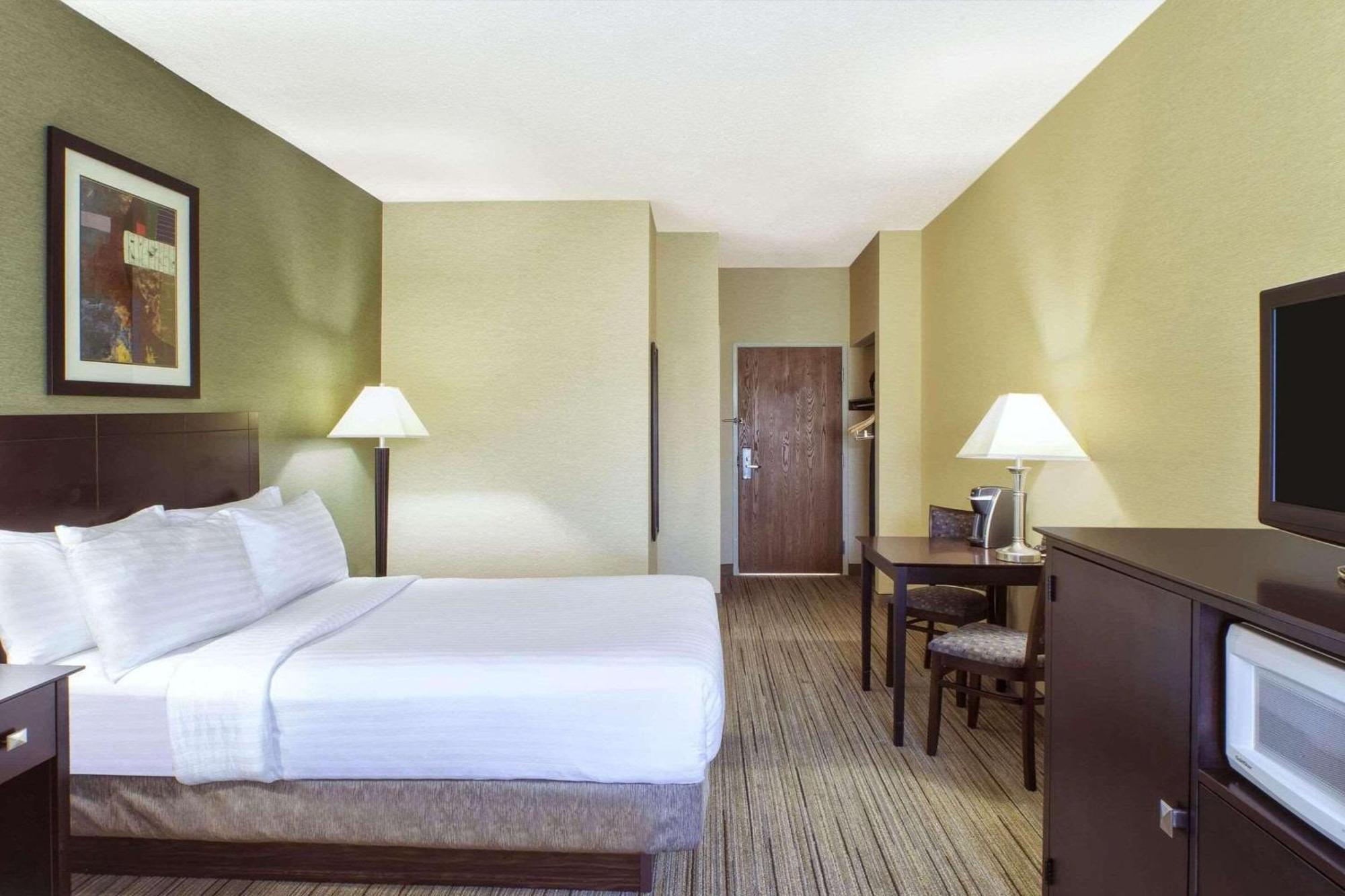 Country Inn & Suites By Radisson Benton Harbor-St Joseph Mi Ngoại thất bức ảnh