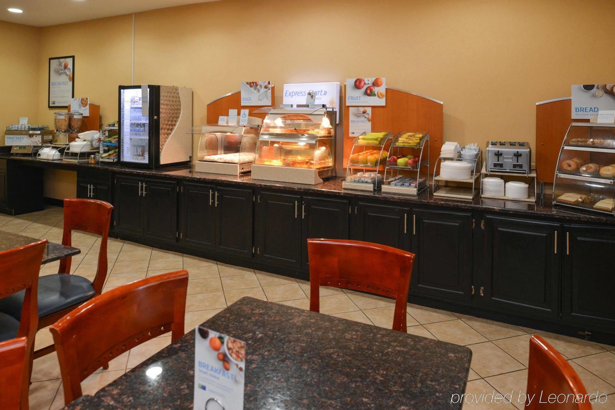 Country Inn & Suites By Radisson Benton Harbor-St Joseph Mi Ngoại thất bức ảnh