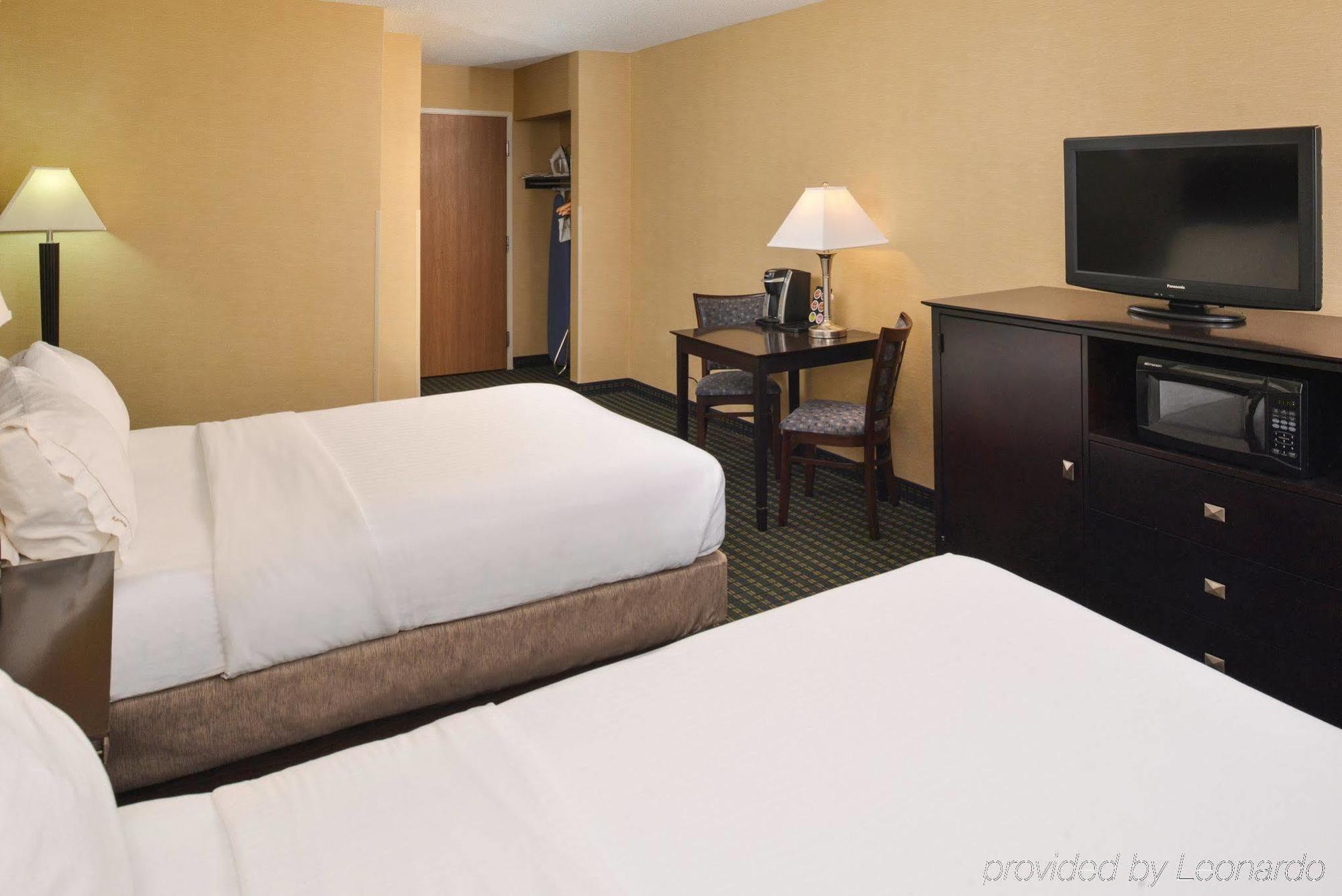 Country Inn & Suites By Radisson Benton Harbor-St Joseph Mi Ngoại thất bức ảnh
