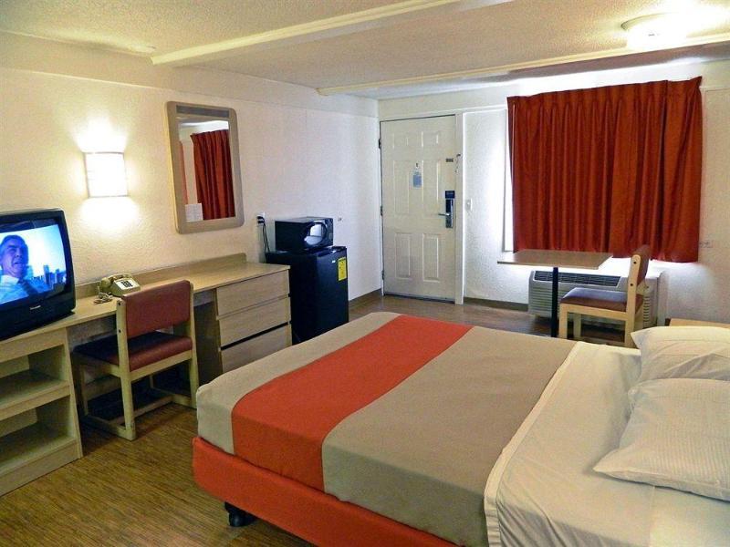 Country Inn & Suites By Radisson Benton Harbor-St Joseph Mi Ngoại thất bức ảnh